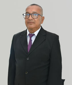 Encik Mohd Badrom bin Yaacub